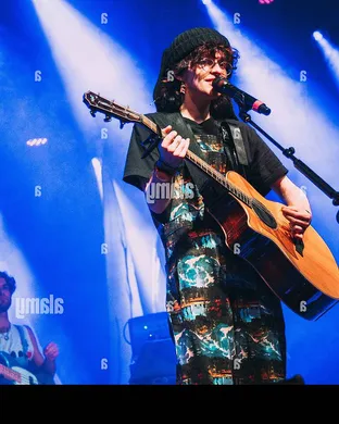 Cavetown Seattle
