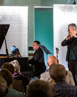 Contra Seattle