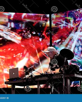 DJ Shadow Seattle