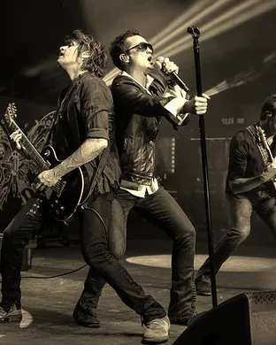 Stone Temple Pilots Auburn